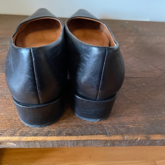 SARTO BY FRANCO SARTO - Modena Pointed Toe Pump - Picture 2 of 6